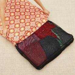 Molly Mutt Square Cat & Dog Stuff Sack -Pawfect Care 105239 PT3. AC SS1800 V1566324865