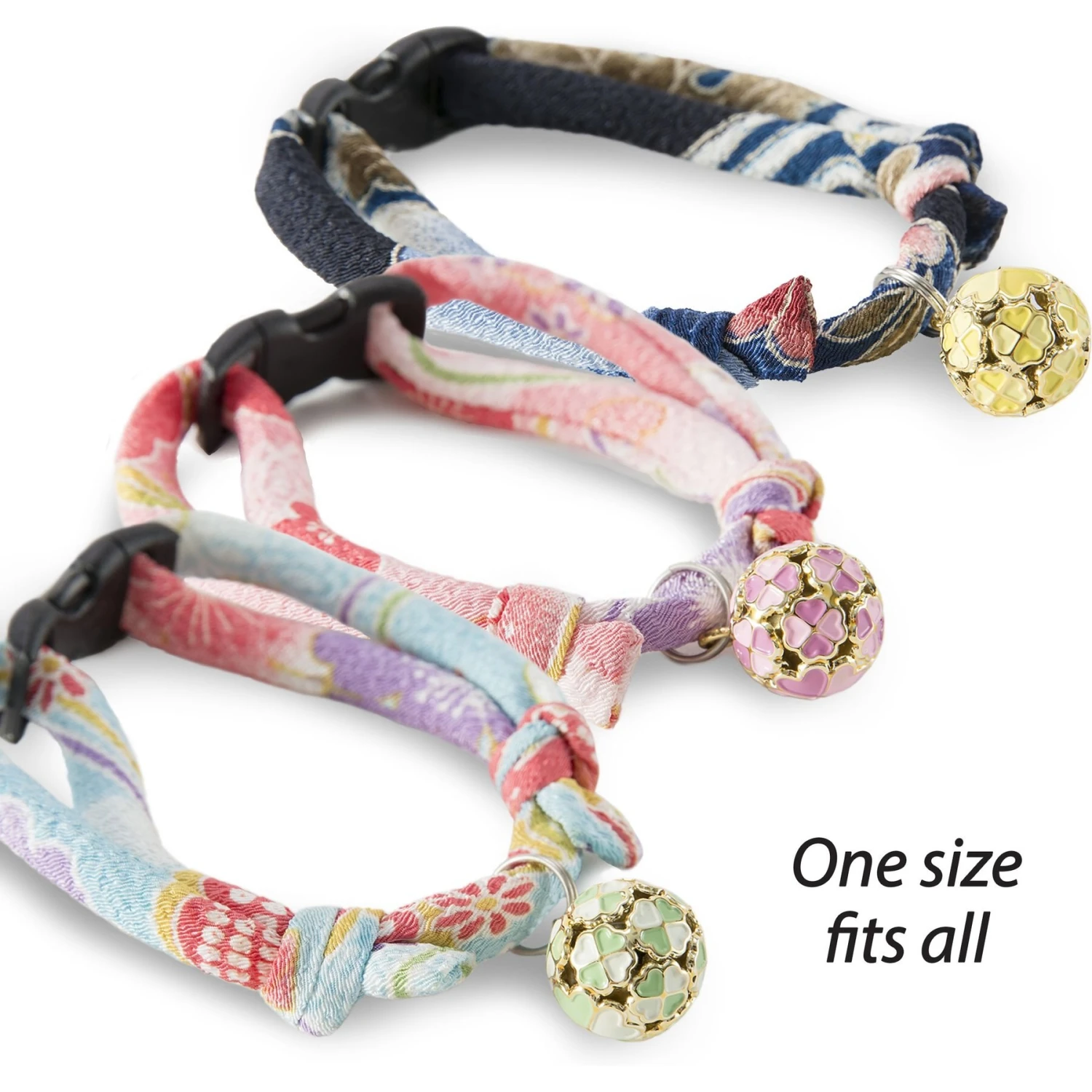 Necoichi Chirimen Clover Breakaway Cat Collar With Bell 7 Necoichi Chirimen Clover Breakaway Cat Collar With Bell - Image 5