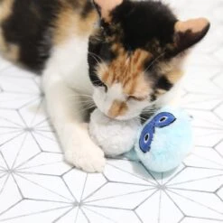 Mad Cat Yowlin' Yetti Catnip & Silvervine Cat Toy -Pawfect Care 181824 PT4. AC SS1800 V1637364421