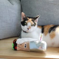 Mad Cat Big Burrito Kicker Catnip & Silvervine Cat Toy -Pawfect Care 181828 PT3. AC SS1800 V1637611010