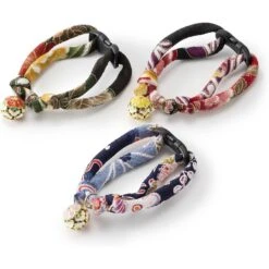 Necoichi Chirimen Plum Blossom Breakaway Cat Collar With Bell -Pawfect Care 183469 PT3. AC SS1800 V1644918438