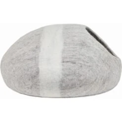 Mau Lifestyle Horizon Large Wool Felt Cave Cat Bed -Pawfect Care 221492 pt4. AC SS1800 V1581713253