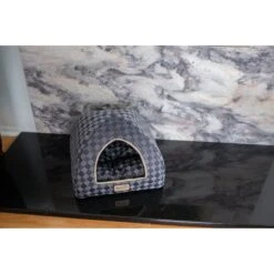 Armarkat Combo Checkered Pattern Cat Bed -Pawfect Care 251452 PT3. AC SS1800 V1599268264