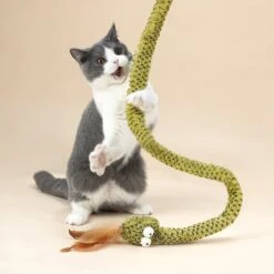ZEZE Lovely & Delicate Forest Snake Tease Wand Cat Toy